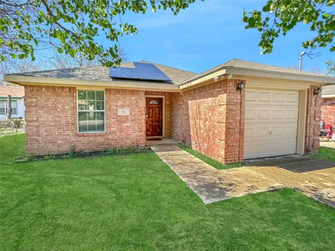 5711 Arlington Park Drive