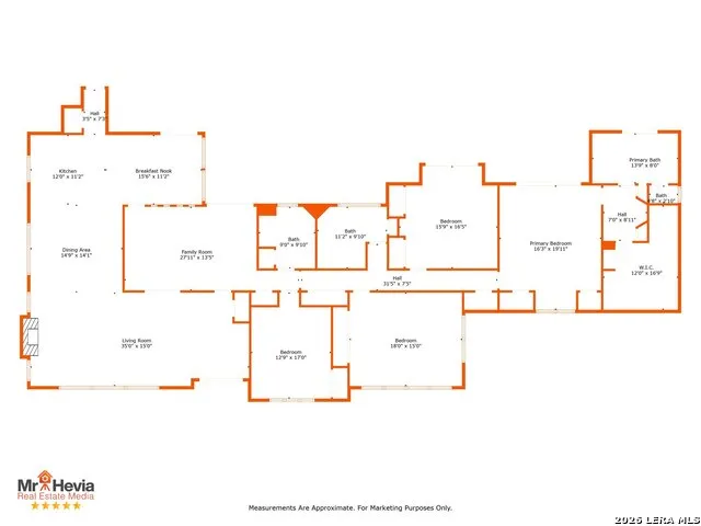 906 E CEDAR ST Seguin, TX 78155