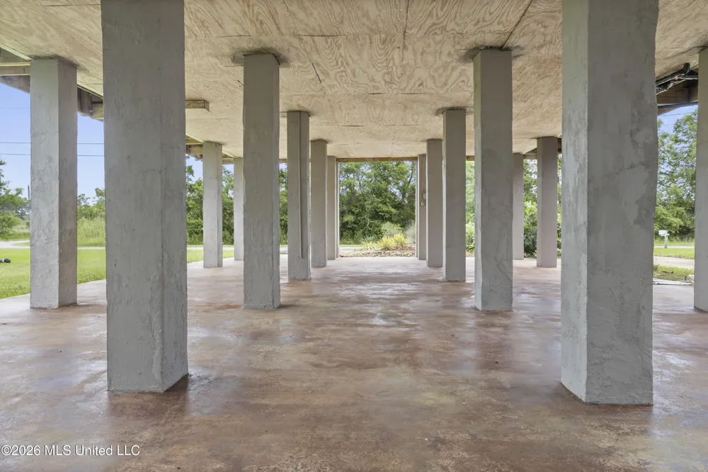 4205 Riverside Drive Pearlington, MS 39572