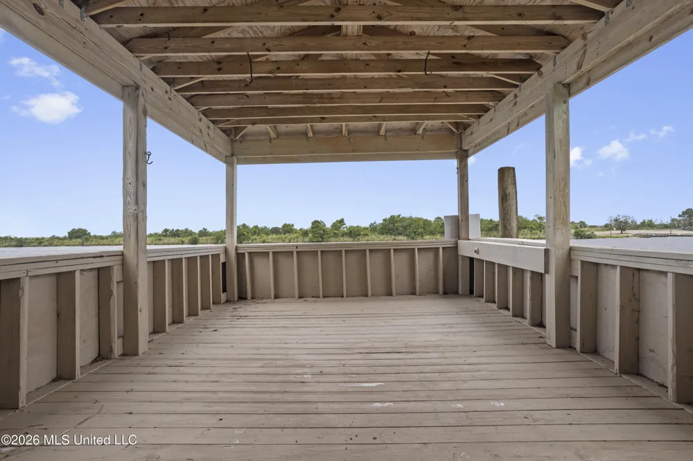 4205 Riverside Drive Pearlington, MS 39572