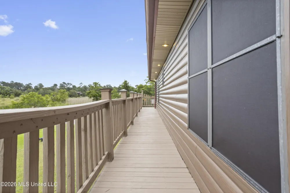 4205 Riverside Drive Pearlington, MS 39572