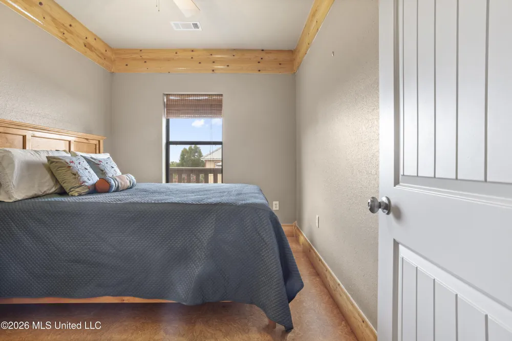 4205 Riverside Drive Pearlington, MS 39572