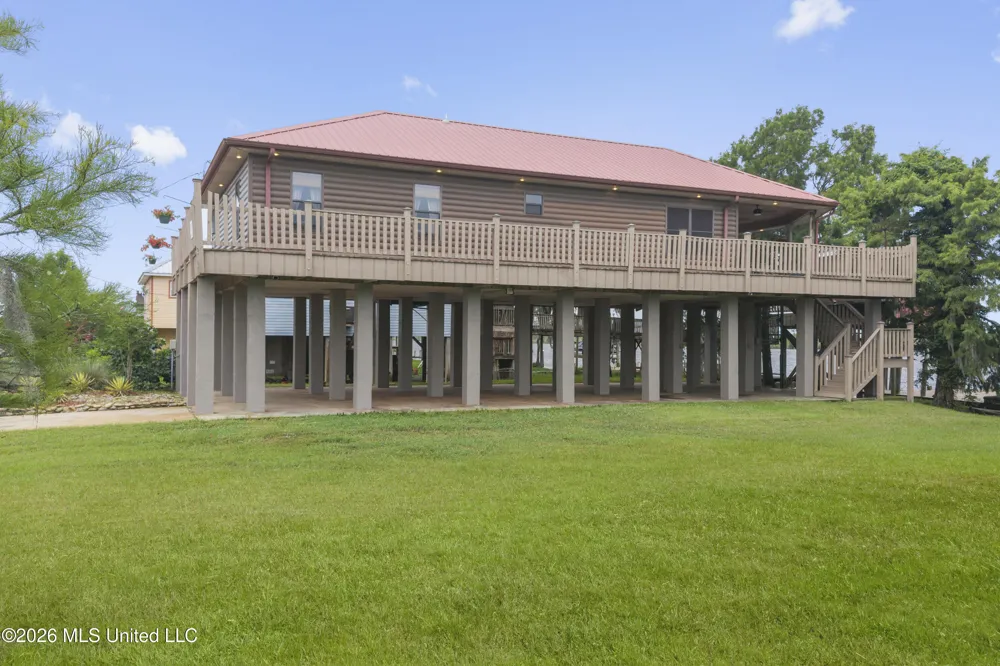 4205 Riverside Drive Pearlington, MS 39572