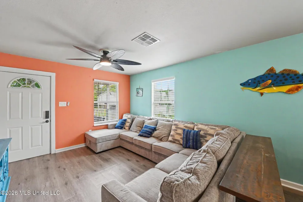 203 Mcdonald Drive Pass Christian, MS 39571