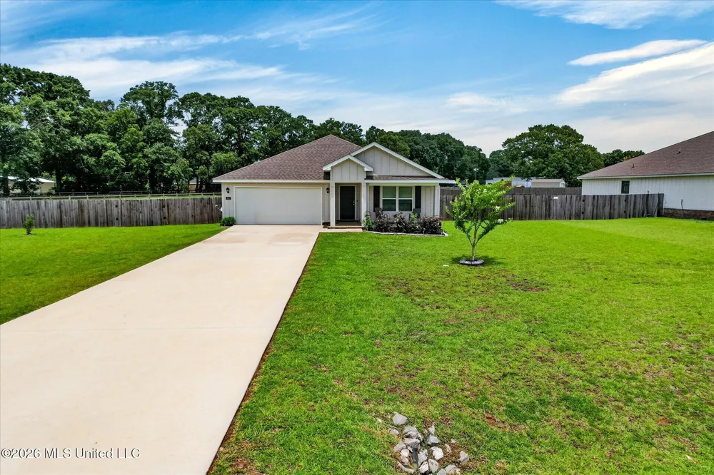 132 Magnolia Farms Drive Lucedale, MS 39452