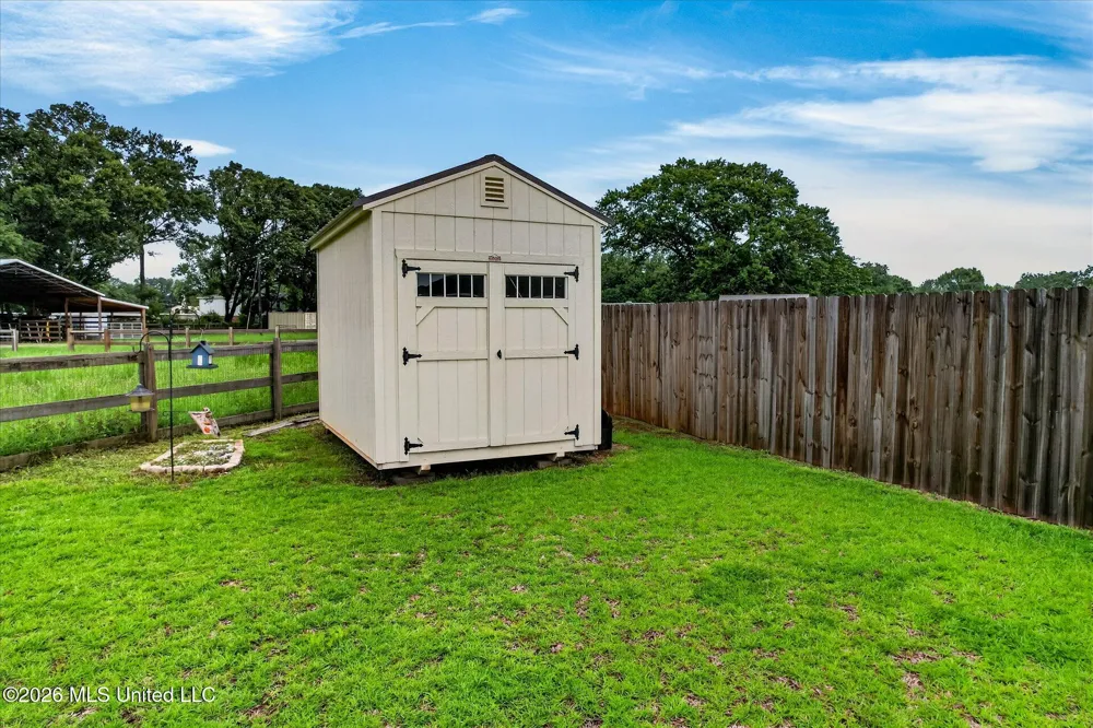 132 Magnolia Farms Drive Lucedale, MS 39452