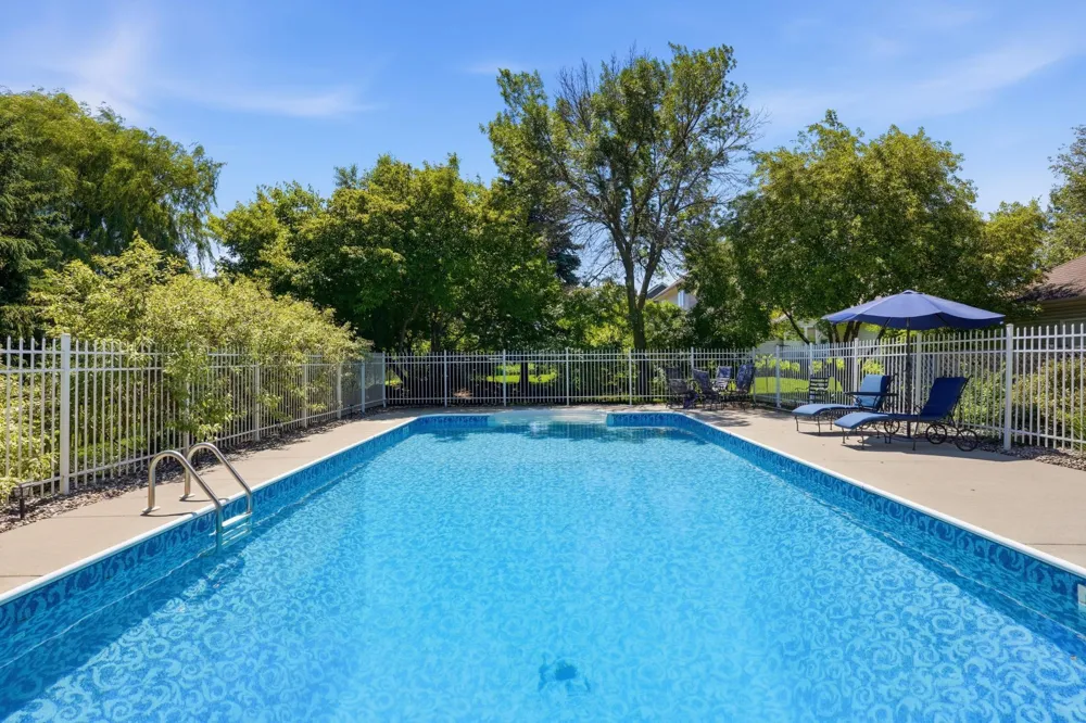 8511 Cedar Court Victoria, MN 55386