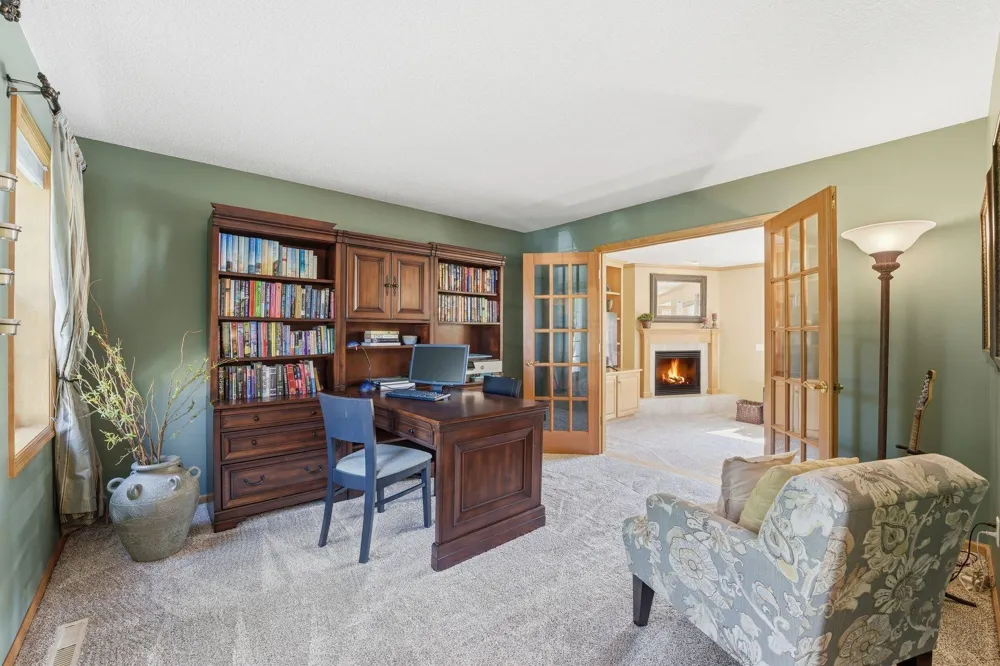 8511 Cedar Court Victoria, MN 55386