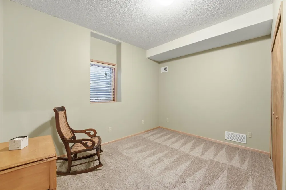 8511 Cedar Court Victoria, MN 55386