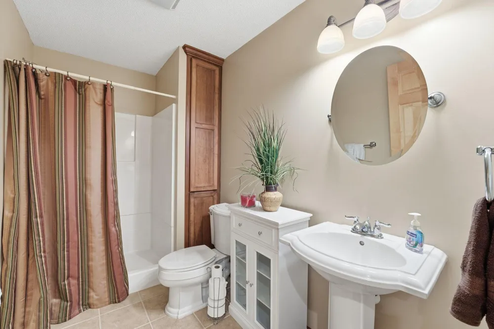 8511 Cedar Court Victoria, MN 55386