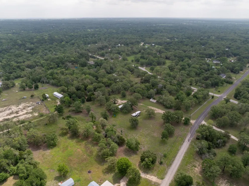 327 Teal Lake Drive Caldwell, TX 77836