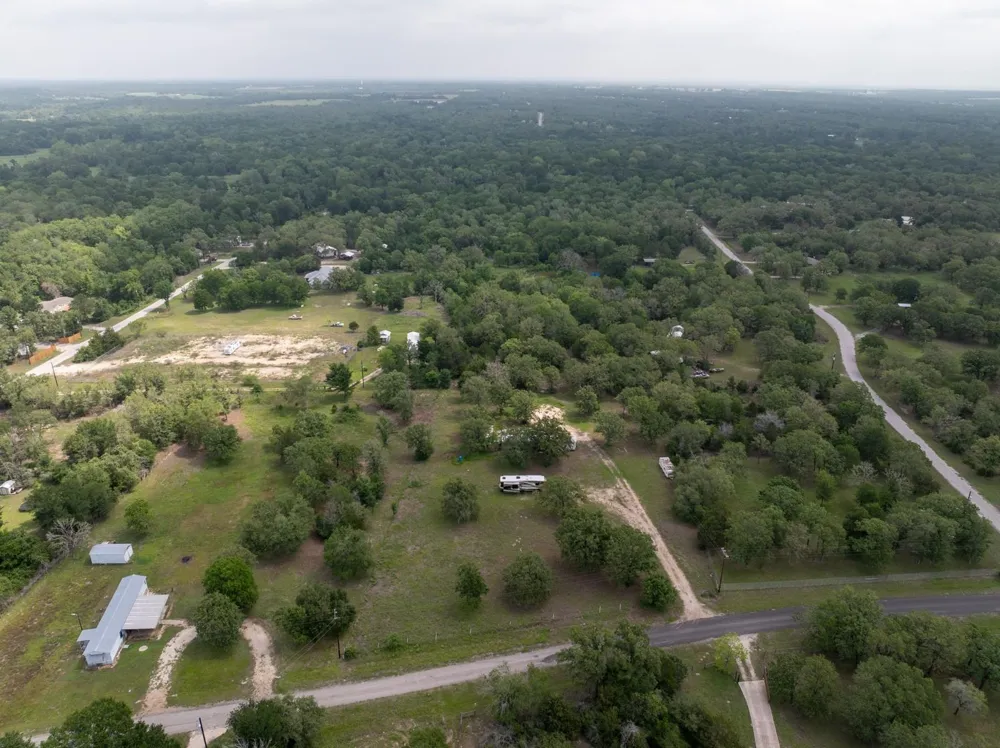 327 Teal Lake Drive Caldwell, TX 77836