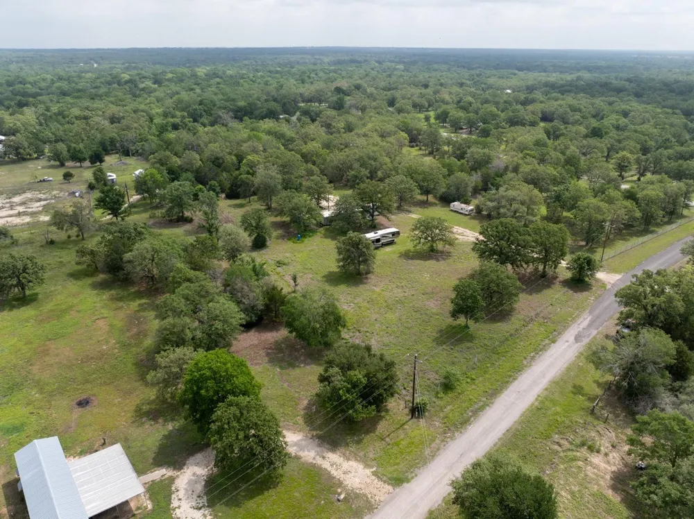 327 Teal Lake Drive Caldwell, TX 77836