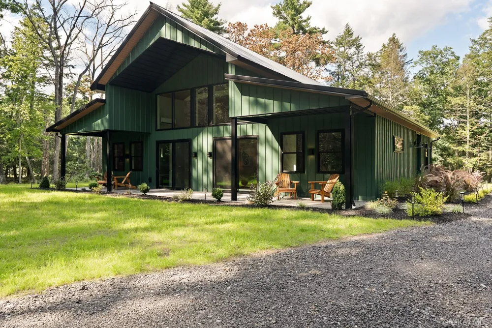 13 Teradon Road Rochester, NY 12404