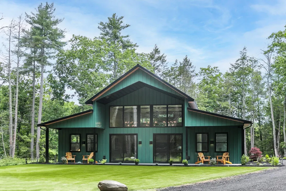 13 Teradon Road Rochester, NY 12404