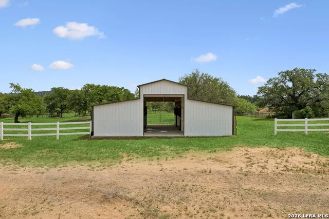 1450 FM 2342 Kingsland, TX 78639