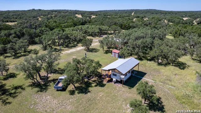 932 Wofford Rd London, TX 76854