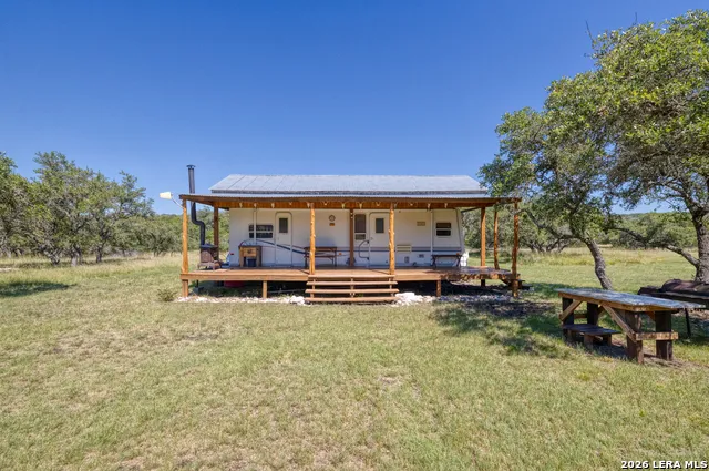 932 Wofford Rd London, TX 76854