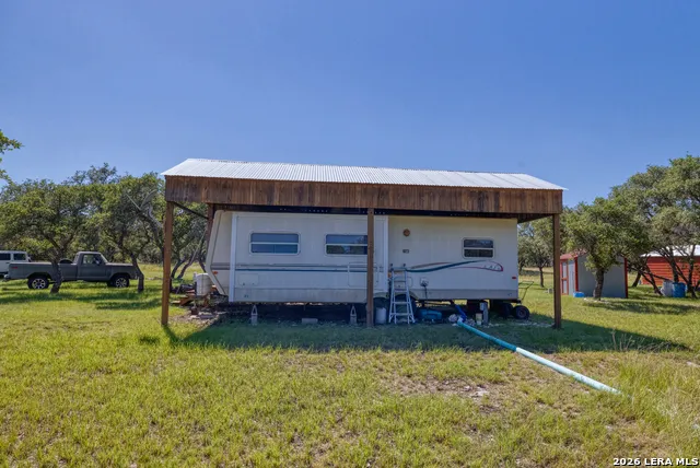 932 Wofford Rd London, TX 76854