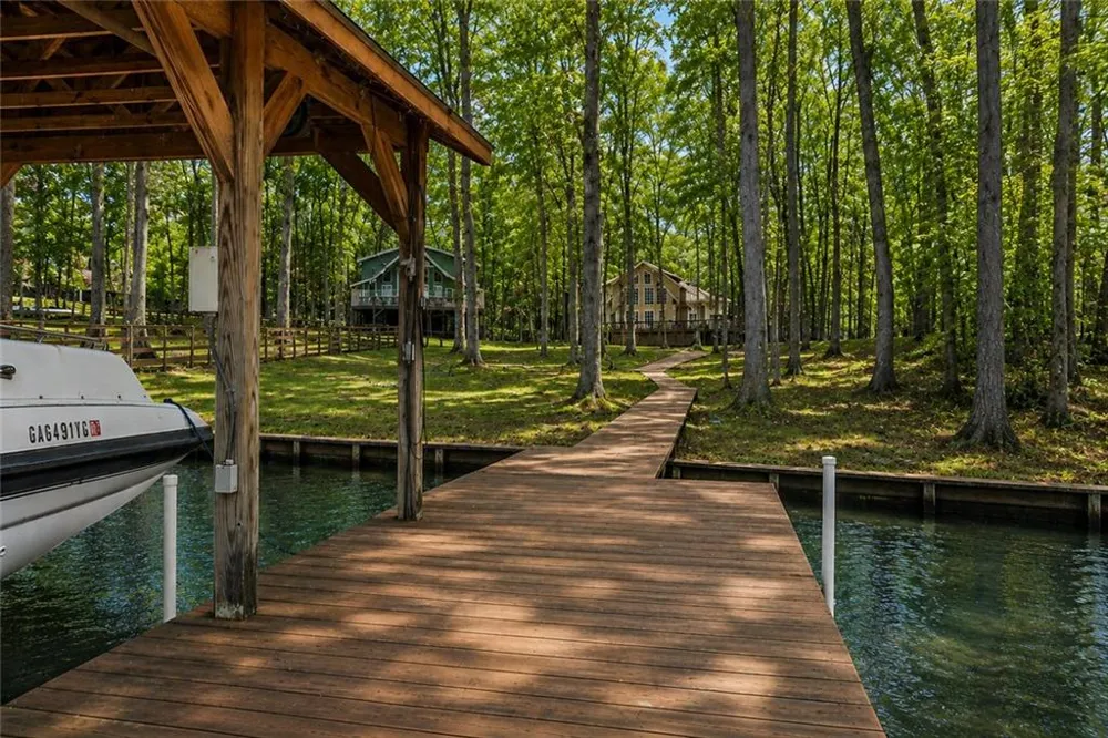 101 Allens Alley Eatonton, GA 31024
