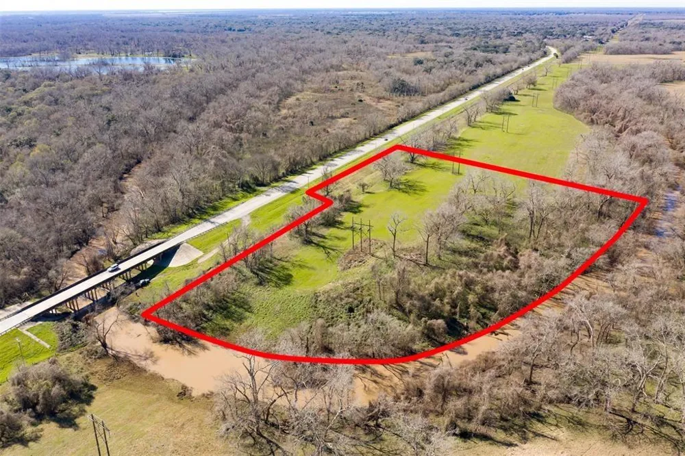 1 Fm 521 Angleton, TX 77515