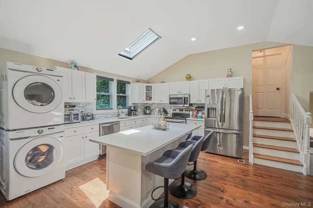 25 Cherry Lane Wading River, NY 11792