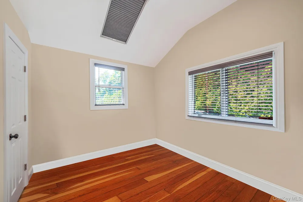 25 Cherry Lane Wading River, NY 11792
