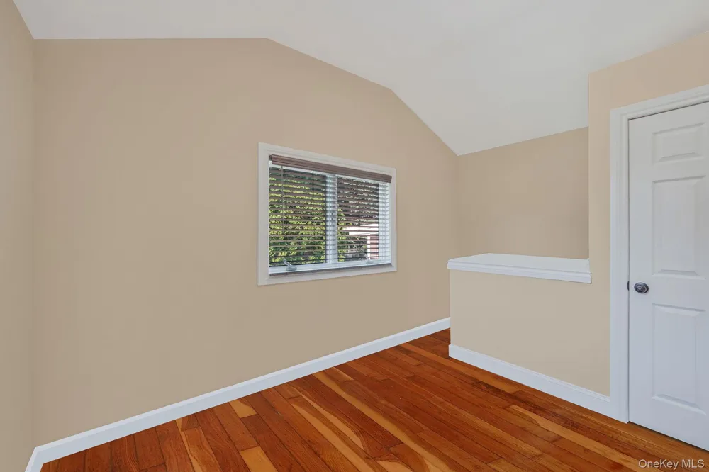 25 Cherry Lane Wading River, NY 11792