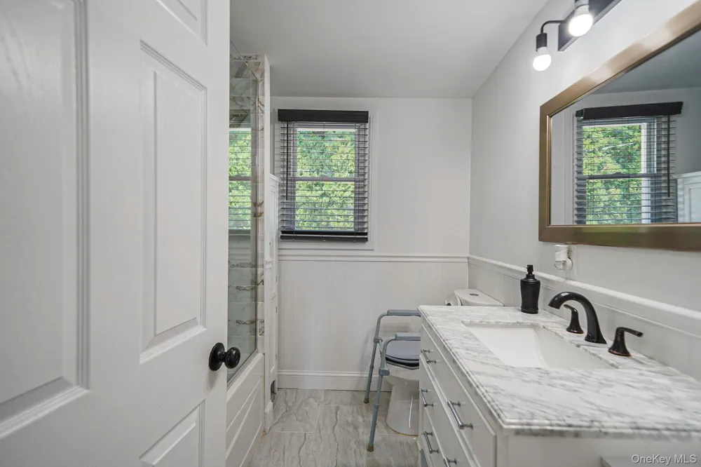 25 Cherry Lane Wading River, NY 11792