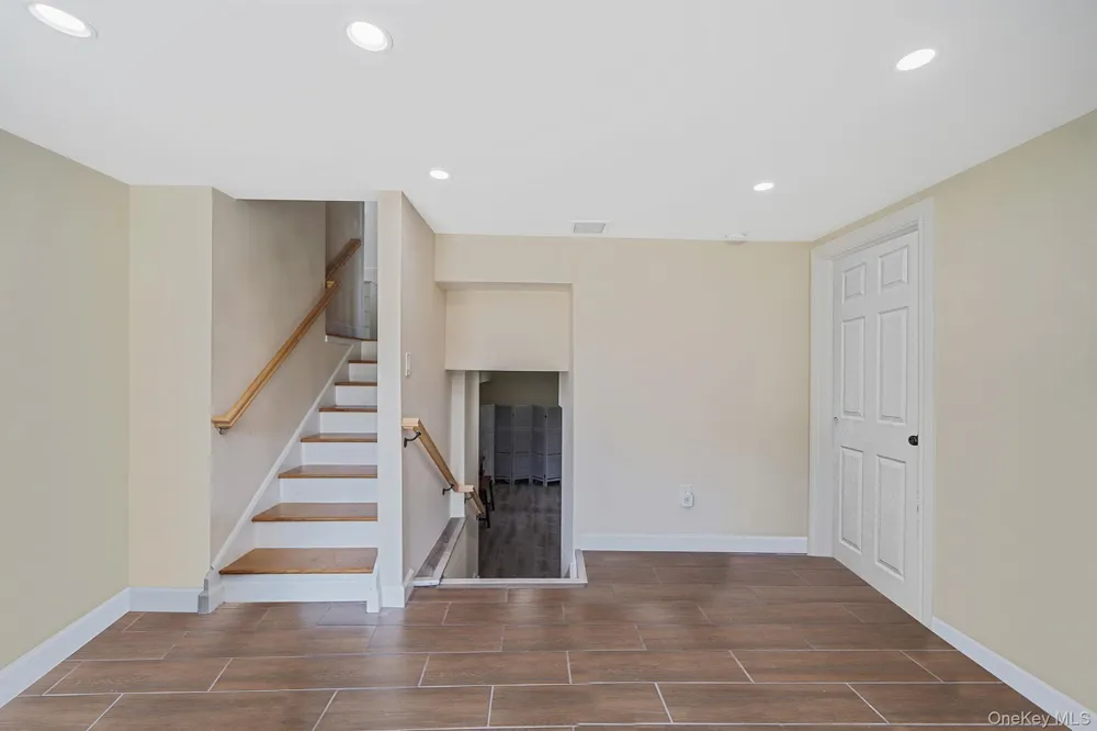 25 Cherry Lane Wading River, NY 11792