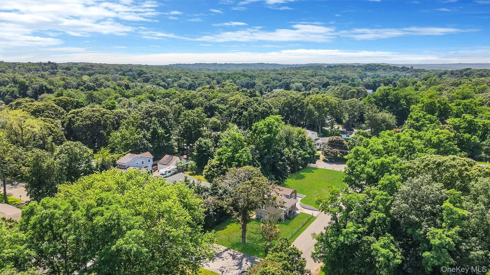 25 Cherry Lane Wading River, NY 11792