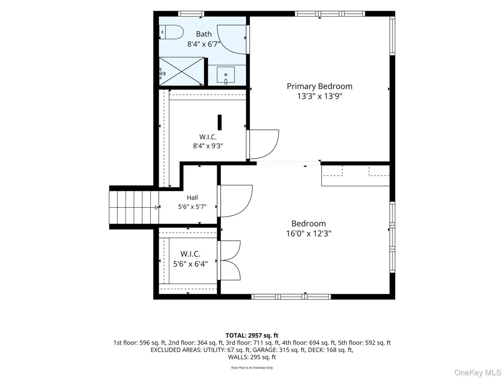 186 Stratford Roslyn Heights, NY 11577