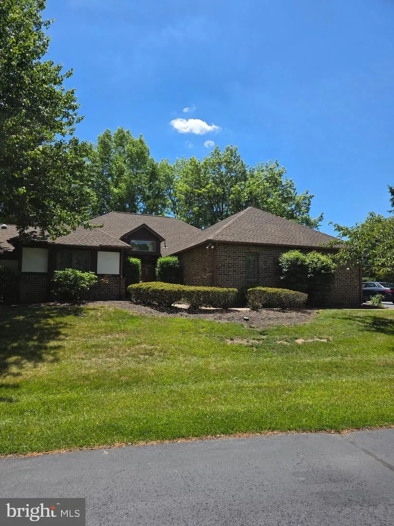 4085 GREYSTONE DRIVE Harrisburg, PA 17112