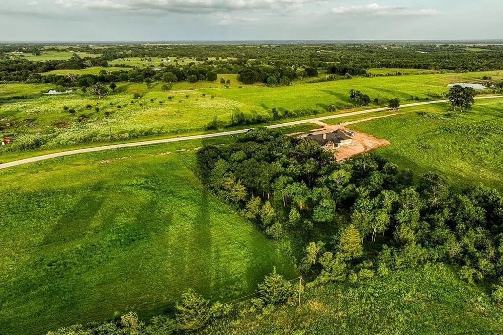 3 Hargrove Lane Washington, TX 77880