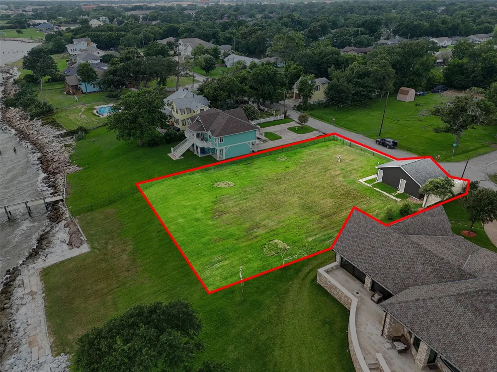 1714 Roscoe Street La Porte, TX 77571