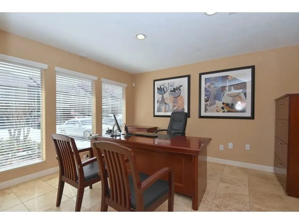 17310 Keith Harrow Boulevard #902 Houston, TX 77084