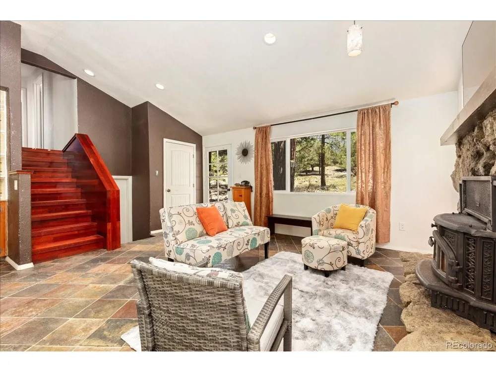 296 Palomino Way Crestone, CO 81131