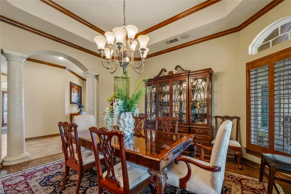 202 W North Street Weimar, TX 78962