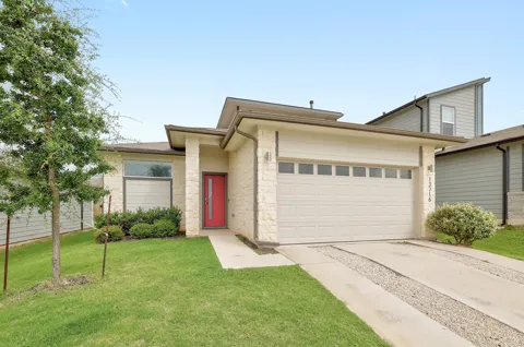 13716 Zuhause Drive