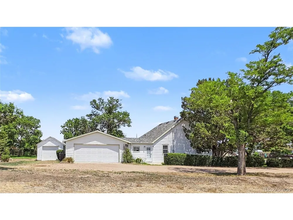 200 E 10th Street Julesburg, CO 80737