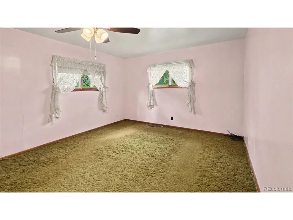 200 E 10th Street Julesburg, CO 80737