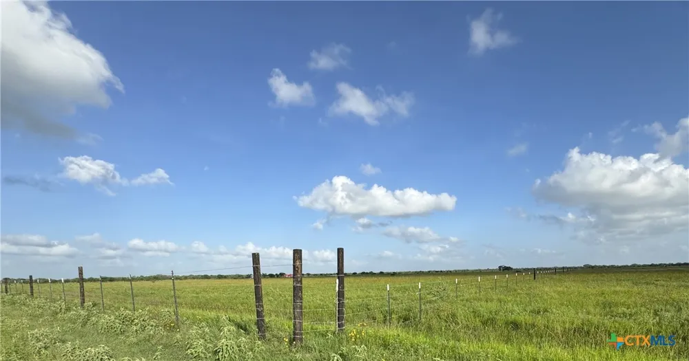 County Road 18 30.73 Acres Tract 3 Hallettsville, TX 77964