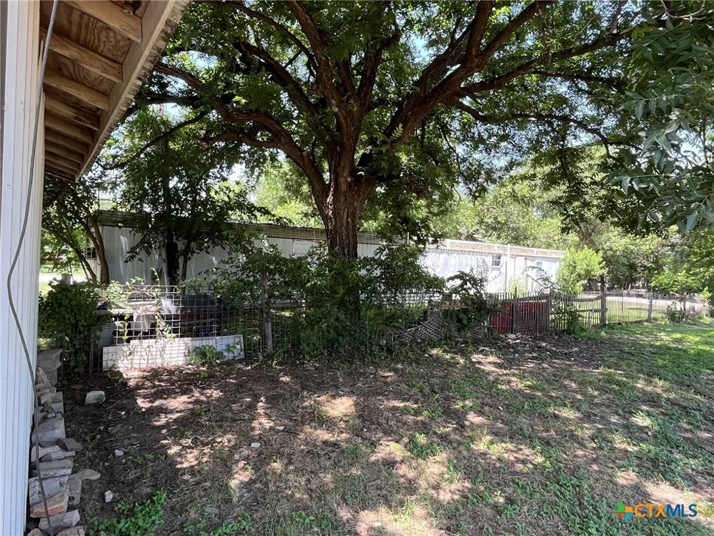 Santa Fe San Saba, TX 76877