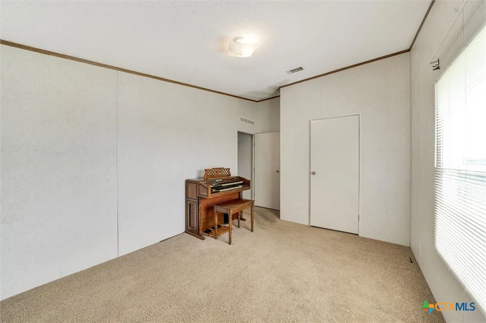 14858 Fm 1322 Luling, TX 78648