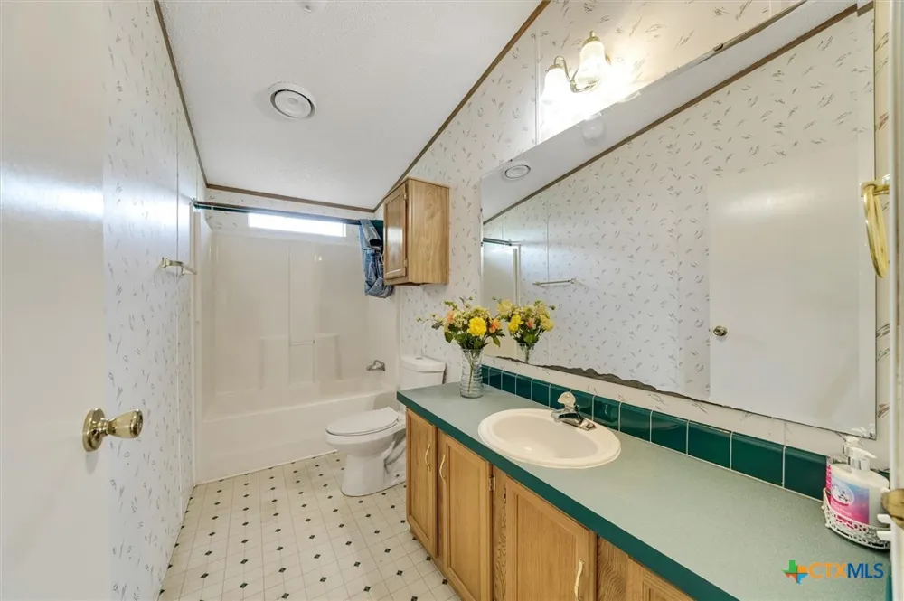 14858 Fm 1322 Luling, TX 78648