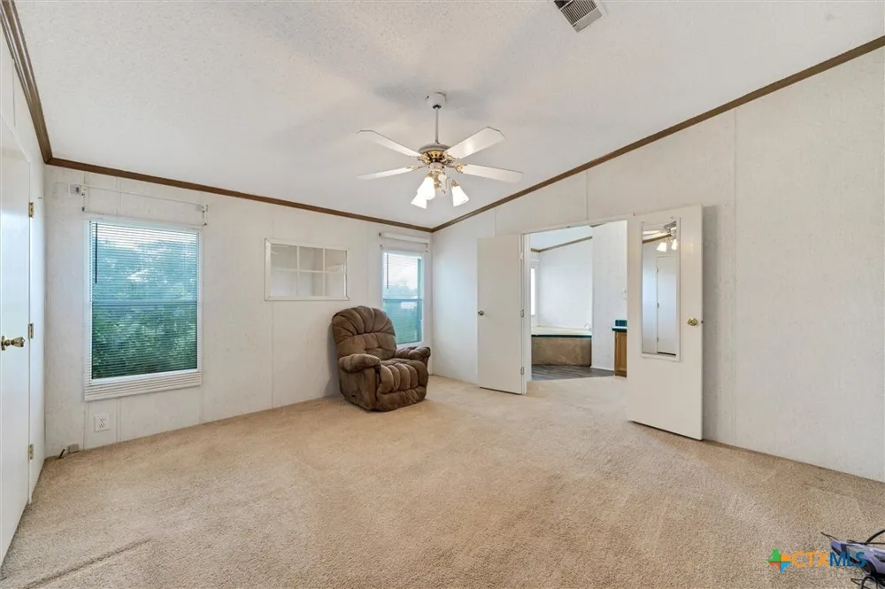 14858 Fm 1322 Luling, TX 78648