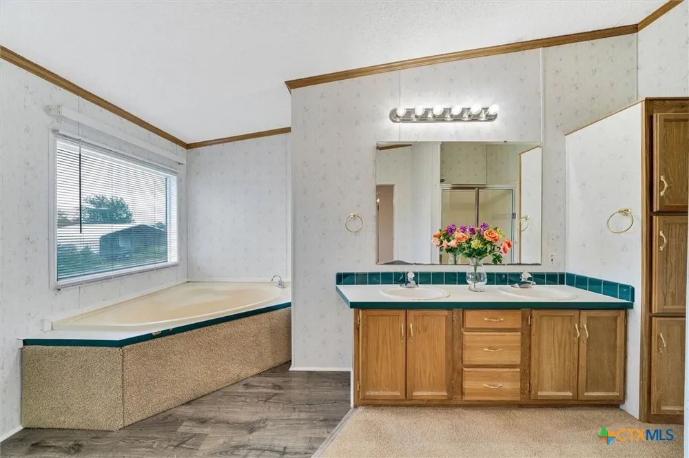 14858 Fm 1322 Luling, TX 78648
