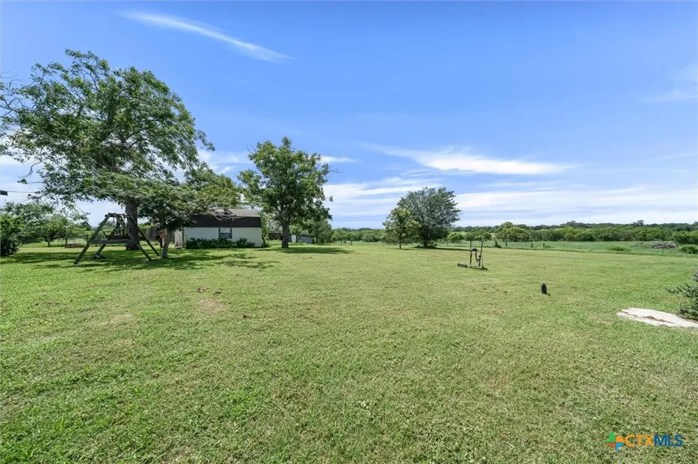 14858 Fm 1322 Luling, TX 78648
