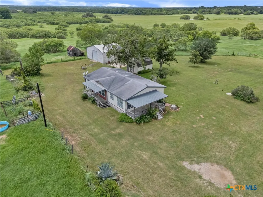 14858 Fm 1322 Luling, TX 78648