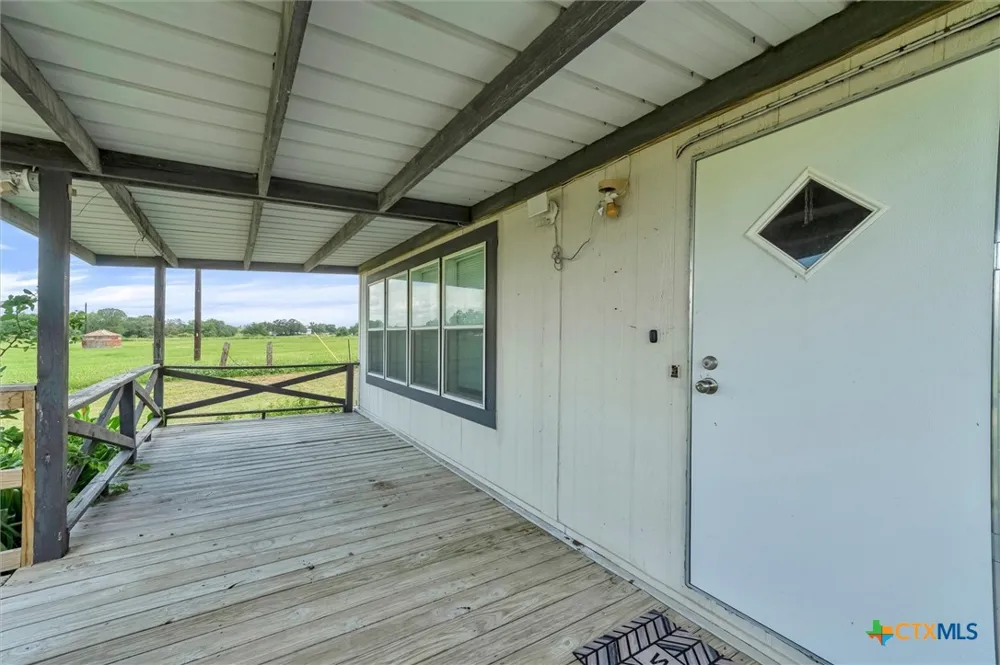 14858 Fm 1322 Luling, TX 78648